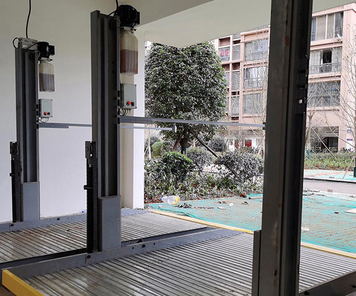 白云兩柱簡(jiǎn)易式機(jī)械停車庫(kù)過(guò)驗(yàn)收