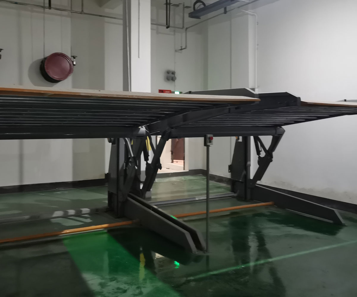 PJS俯仰簡(jiǎn)易升降機(jī)械式停車(chē)設(shè)備 PJS俯仰簡(jiǎn)易升降機(jī)械式停車(chē)設(shè)備